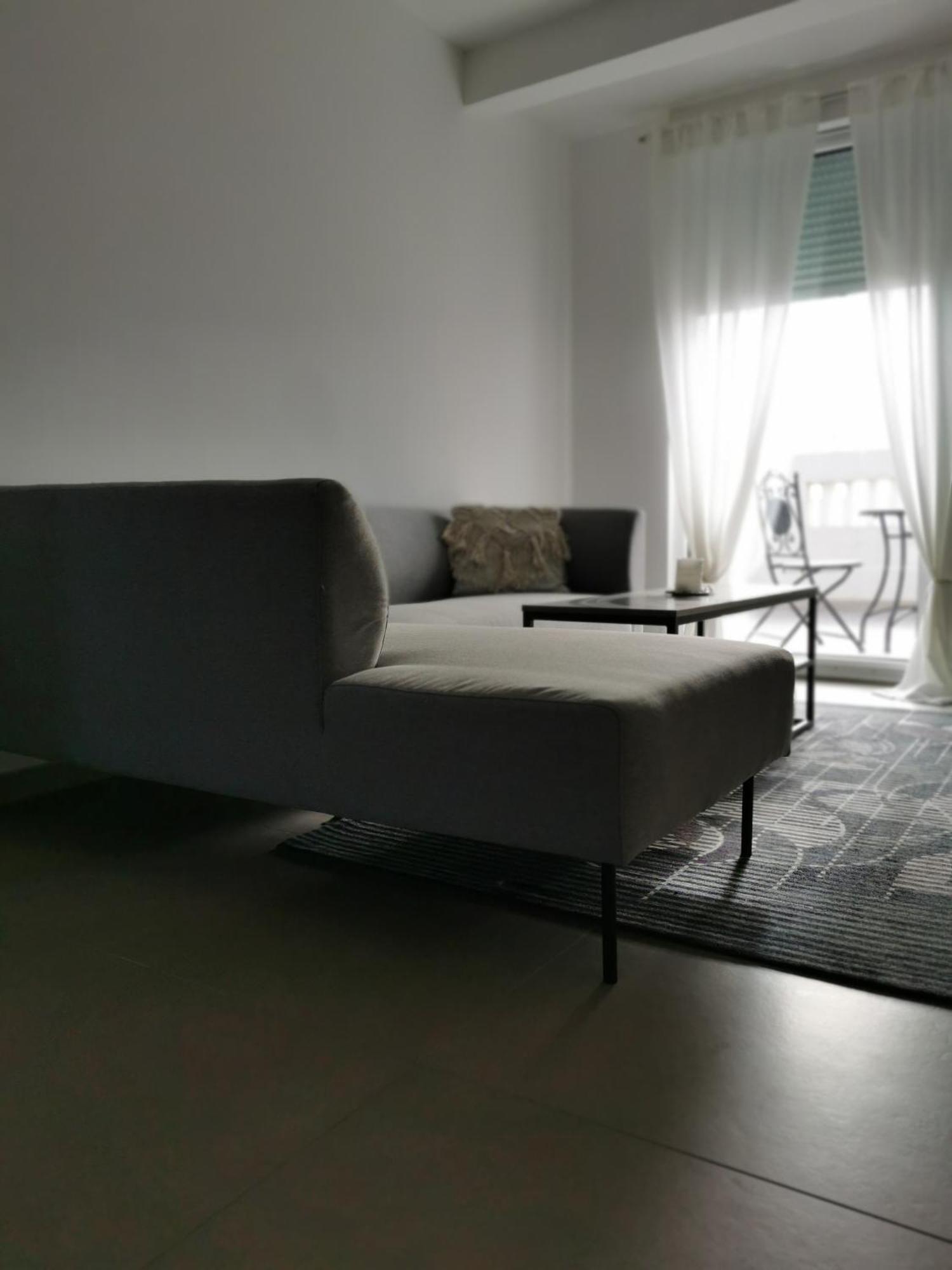 Villa Bellevue โนวีวีโนดอลสกี ภายนอก รูปภาพ